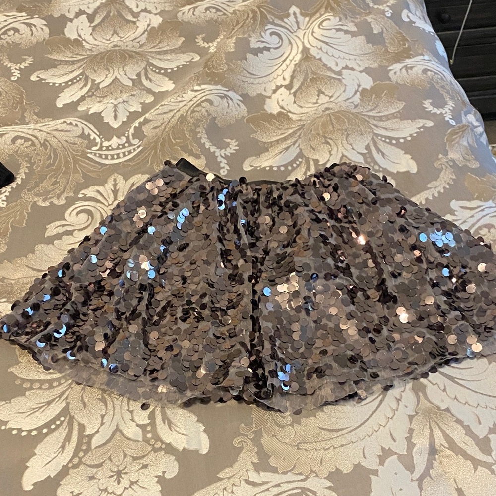 NWT Rachel Parcell Sequin Skirt in Silver and Black